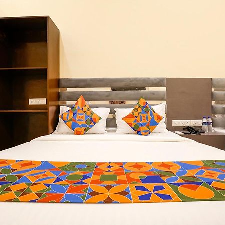 Fabhotel Freedom International - Nr Mumbai International Airport Kültér fotó